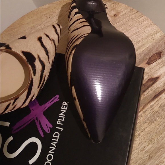 4-1/2 inch stiletto calf hair shoes - Picture 3 of 6